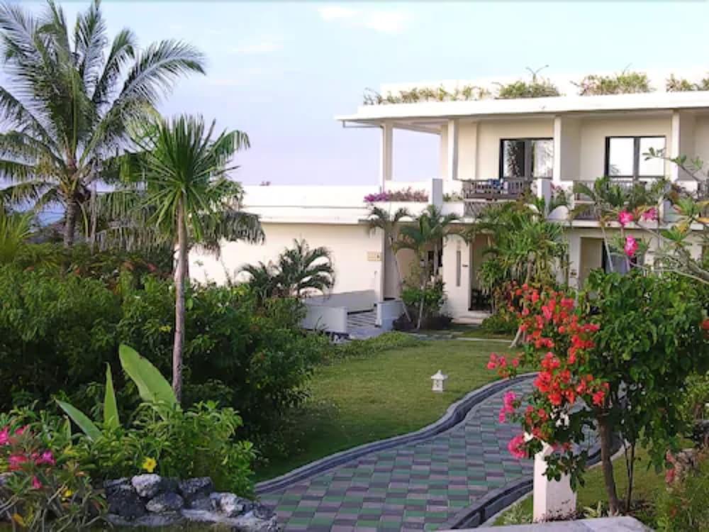 Blue Point Resort and Spa Exterior