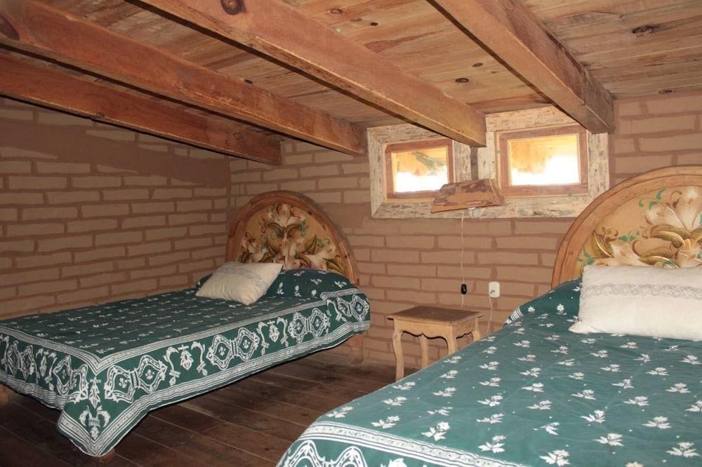 Cabañas Los Adobes Room