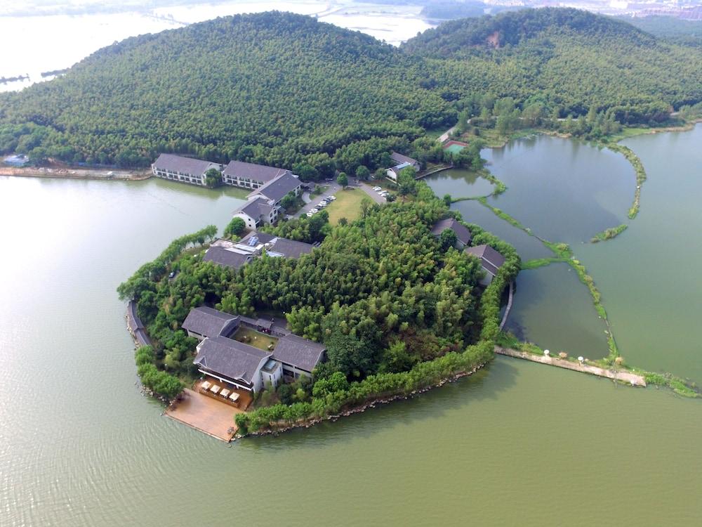Pingtian Peninsula Hotel