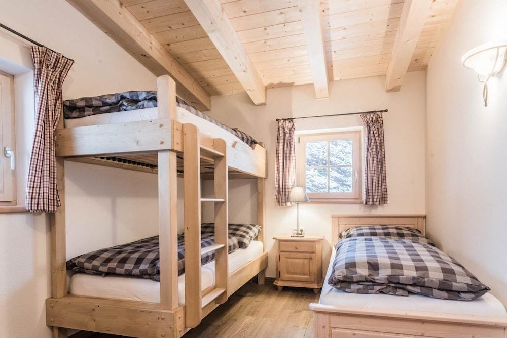 Resterhöhe Room