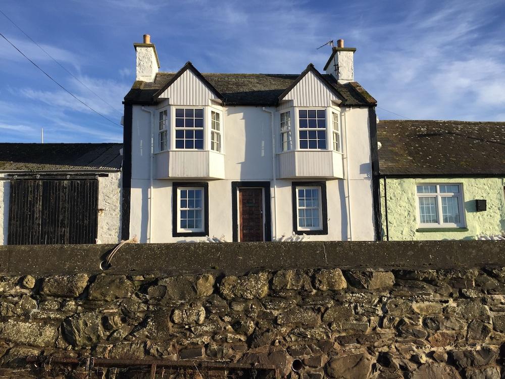 Harbour House