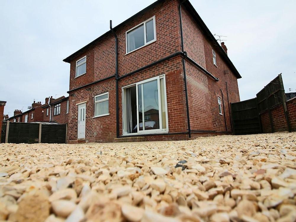 Rustic Apartment in Doncaster near Doncaster Racecourse Exterior