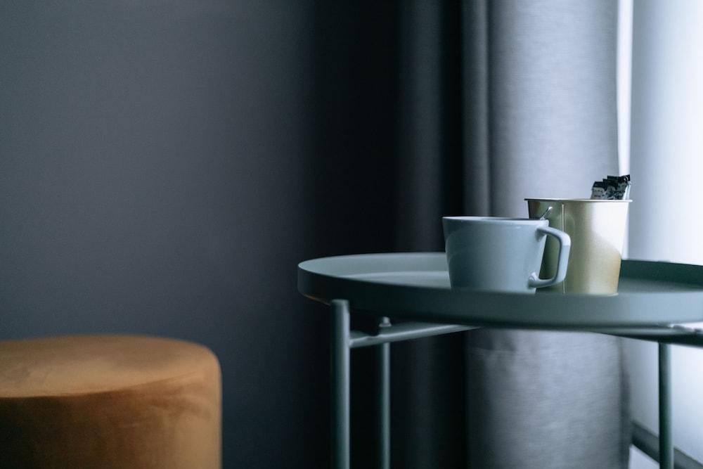 The Warwick by Aura Collection Interior Detail
