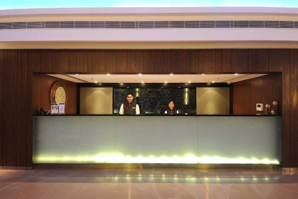 Fortune Select SG Highway Ahmedabad Lobby