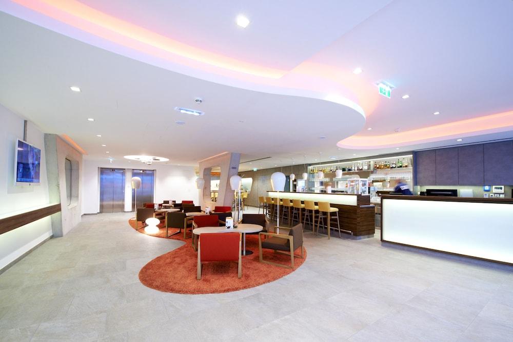 سيمز هوتل - ذا سيتي هوتل نيكست تو مترو يو3 الردهة