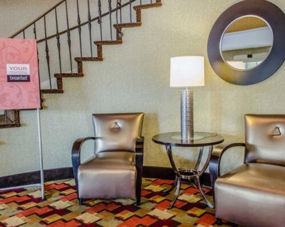 بايمونت باي ويندام هاريسبرغ منطقة الجلوس في الردهة