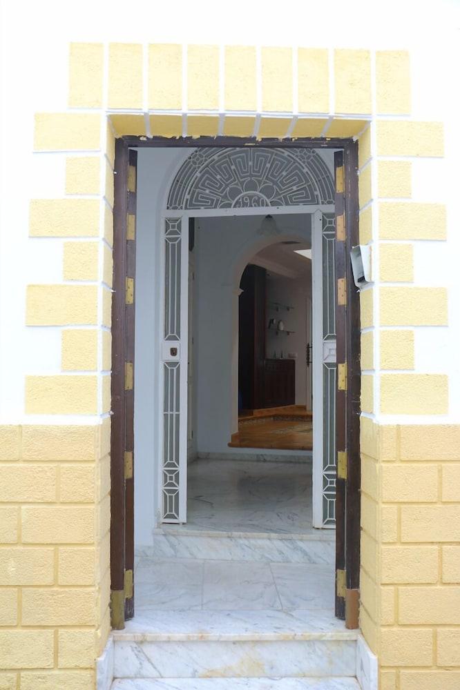 كاسا جالوث، إنتر لا سييرا إي إل مار الردهة