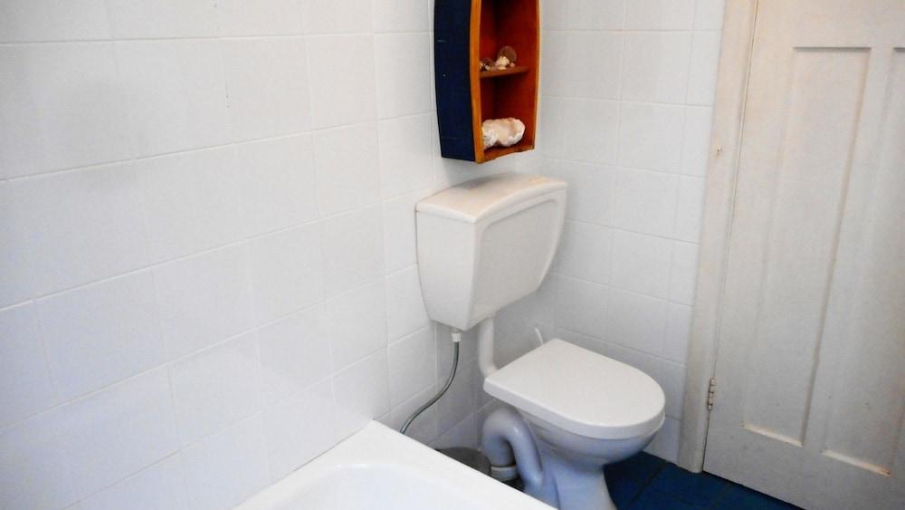 Hightide at South West Rocks Bathroom Amenities