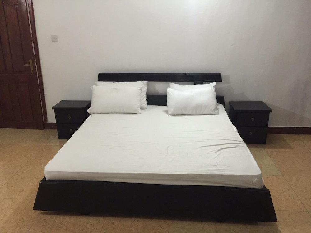 WS Diamond Hotel Room