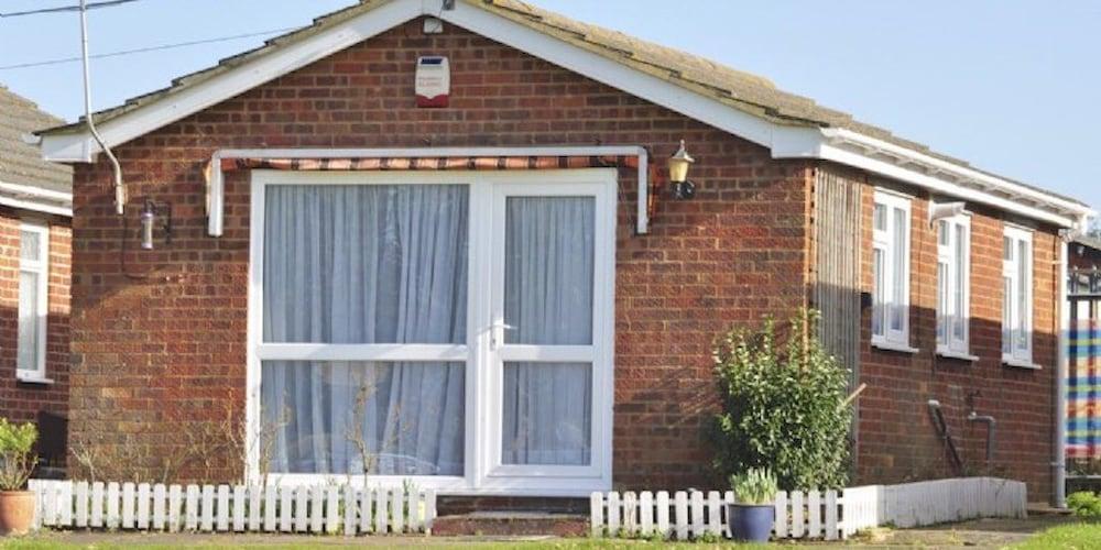 Leysdown Chalet 28 Featured Image