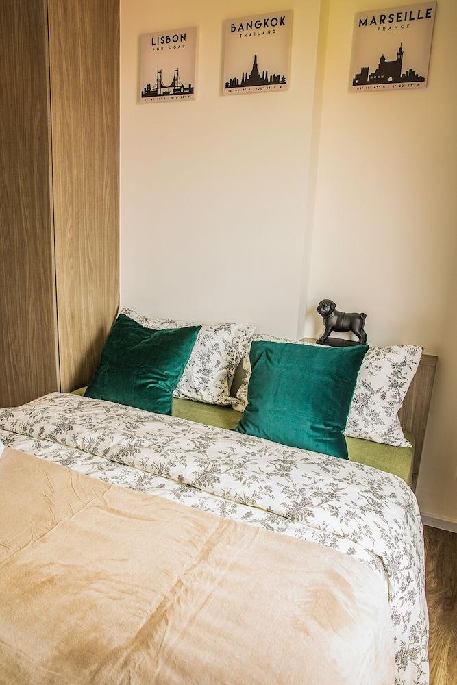 Apartment 450m from BTS with Sky Pool - bkbloft7 Room