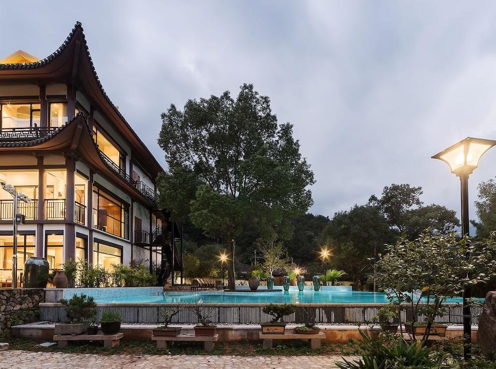 Yue Xi Shan Ju Resort Exterior