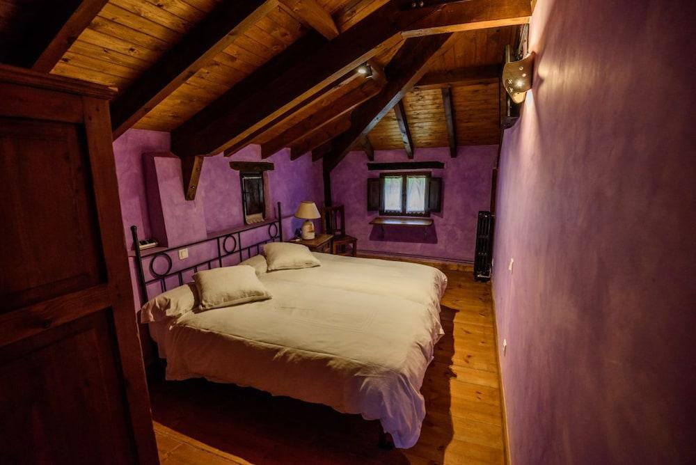 Torre los Templarios Room