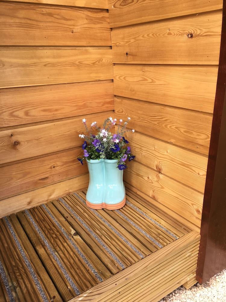 Briarfields Glamping Pods Exterior