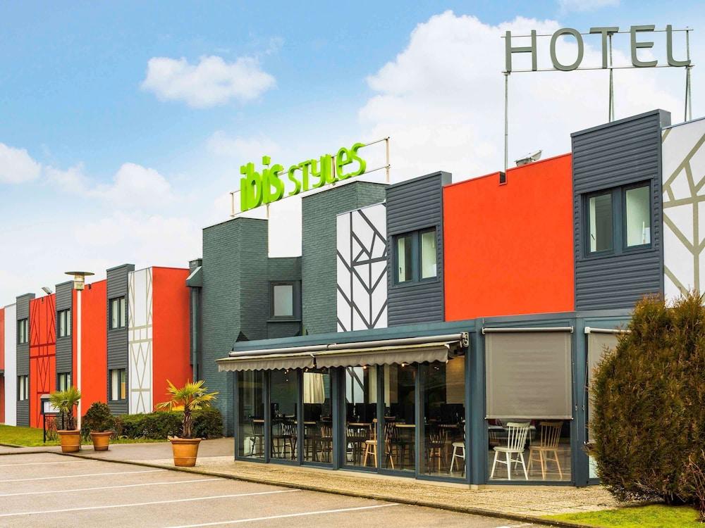 ibis Styles Rouen Val De Reuil