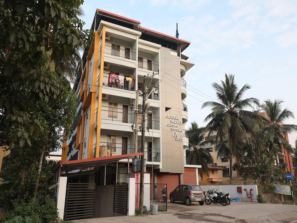 OYO 22440 Rachana Boarding And Lodging Exterior