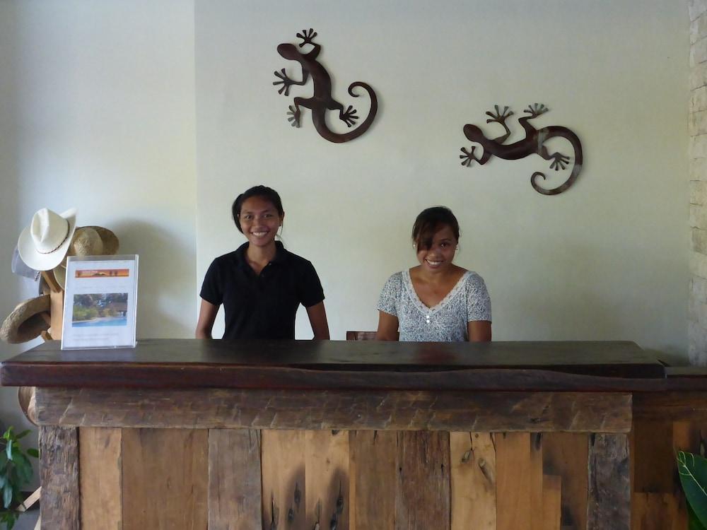 Island View Beachfront Resort Reception