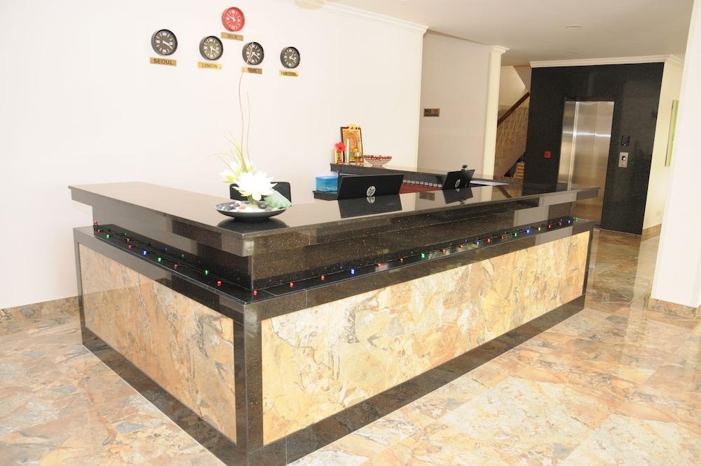Sree Parthi Hotel Featured Image