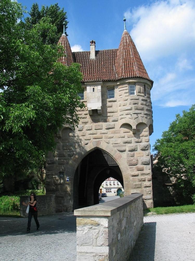 Weingut Gästehaus Weigand Exterior