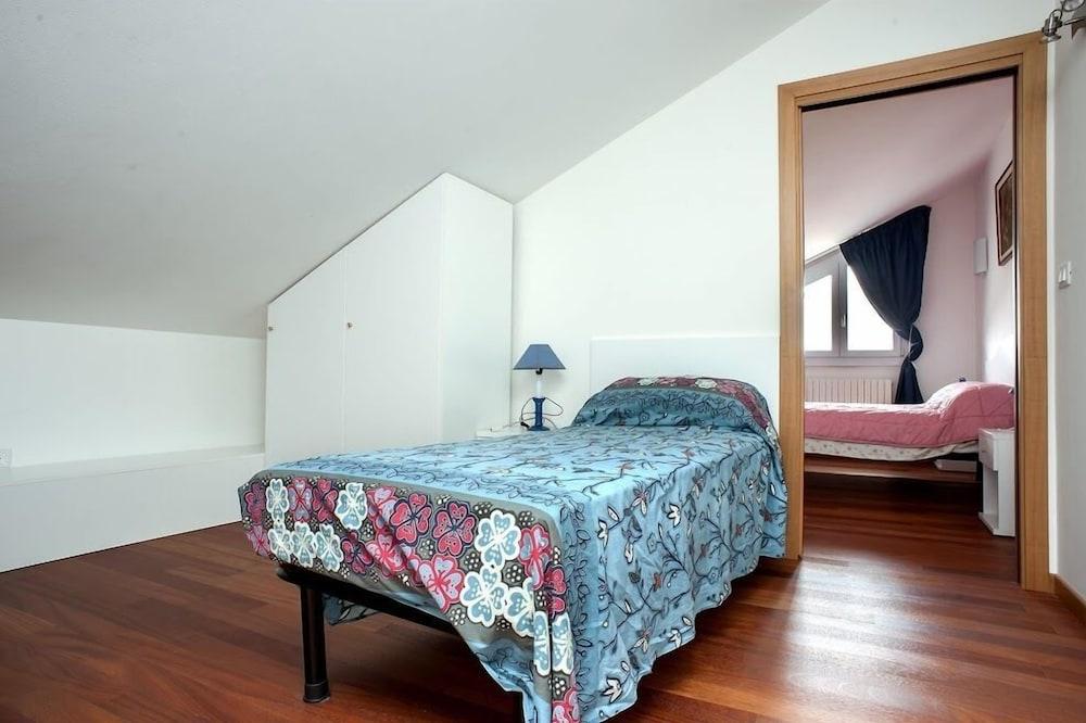 Villa Daniela Apt-B Room