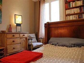 Chambre d'Hôtes - Chez Kate Guestroom