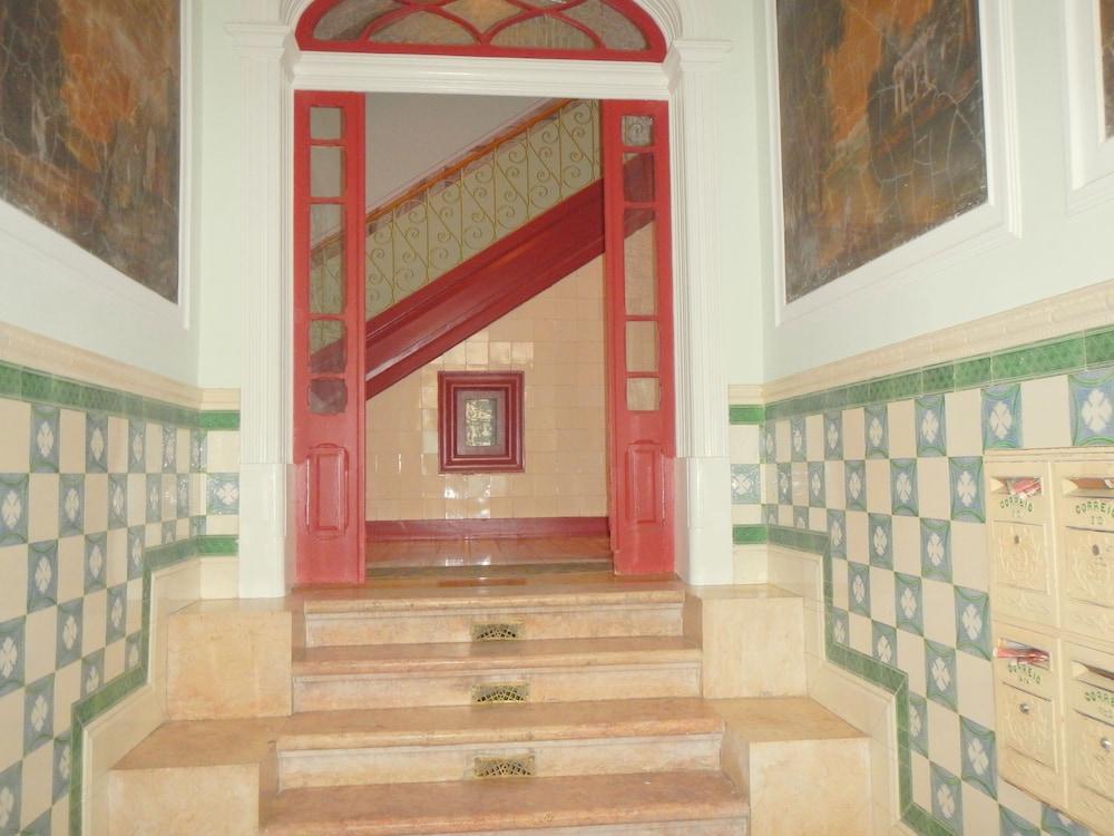 إستريلا تشارمينج رومز باي هوست بوينت الفندق من الداخل