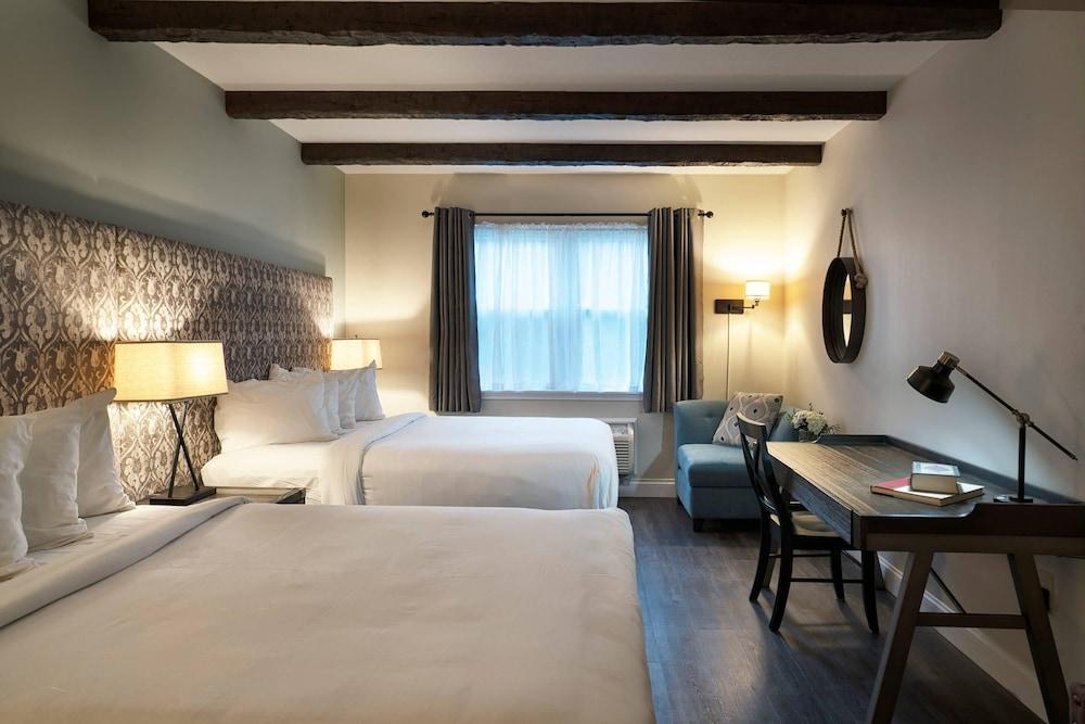 ذا سينشري هاوس ، آن أسيند كوليكشن هوتل