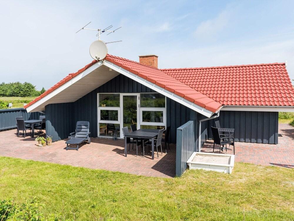 5 Person Holiday Home in Ringkobing