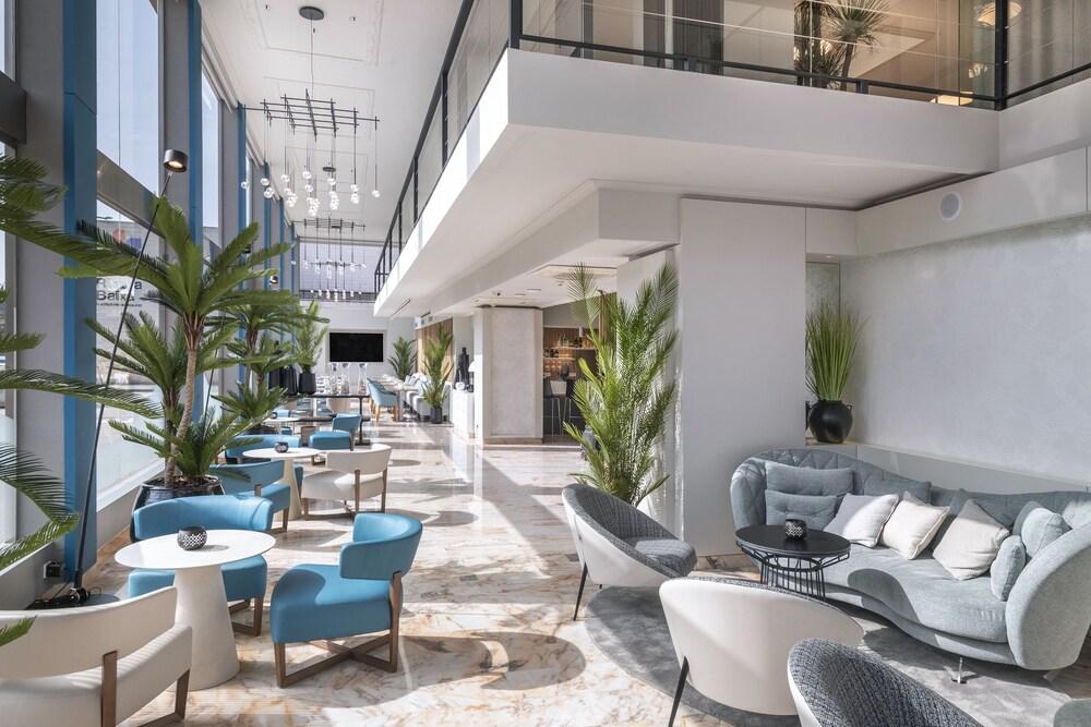Sallés Hotel Ciutat del Prat Barcelona Airport - Lobby Lounge