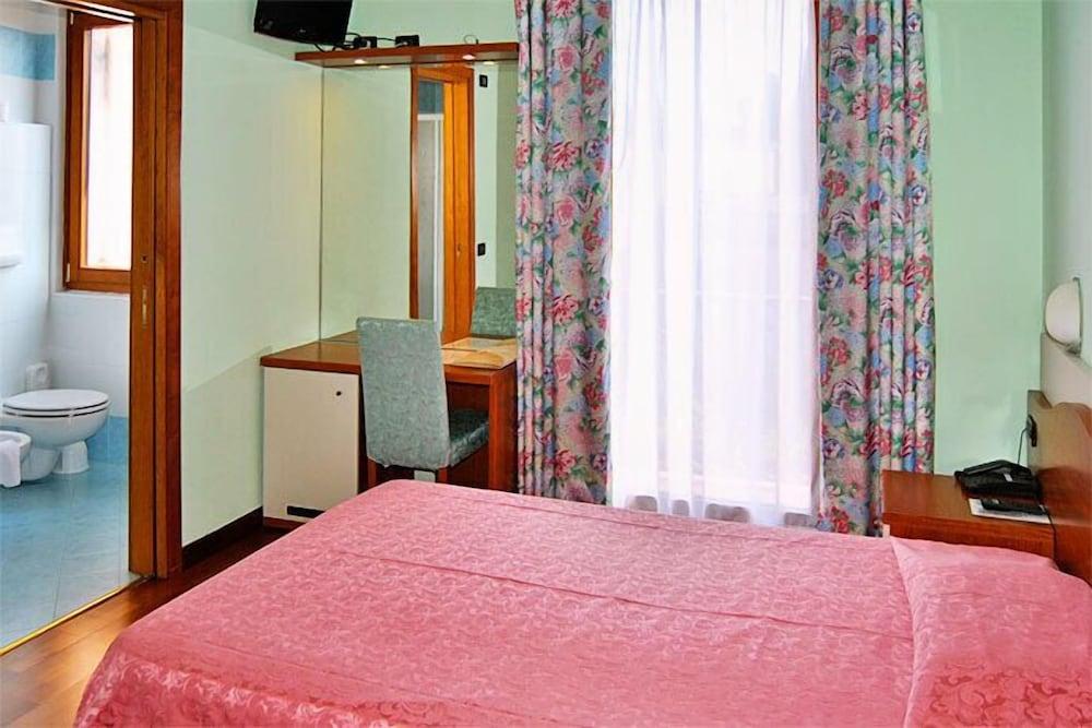 Hotel Meridiana - Room