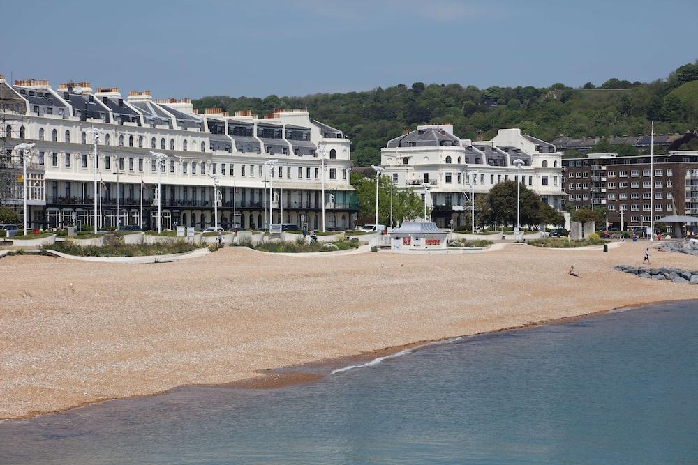 Best Western Premier Dover Marina Hotel & Spa - Exterior
