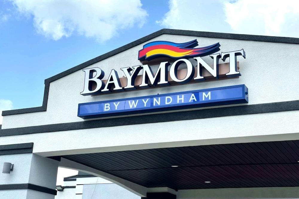 Baymont by Wyndham Dothan - Featured Image