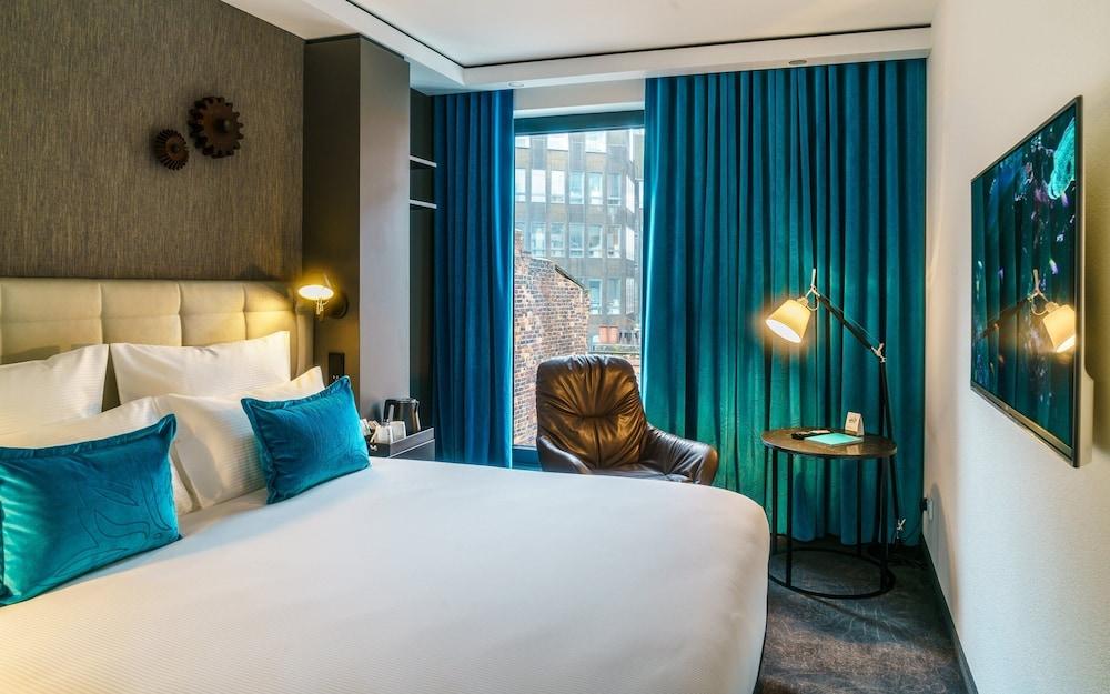 Motel One Manchester - Royal Exchange - Room