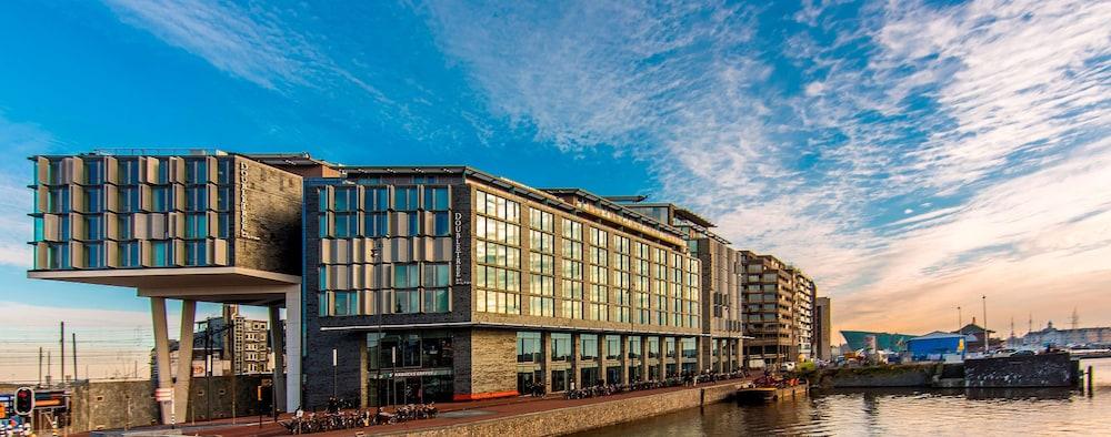 DoubleTree by Hilton Hotel Amsterdam Centraal Station - Exterior