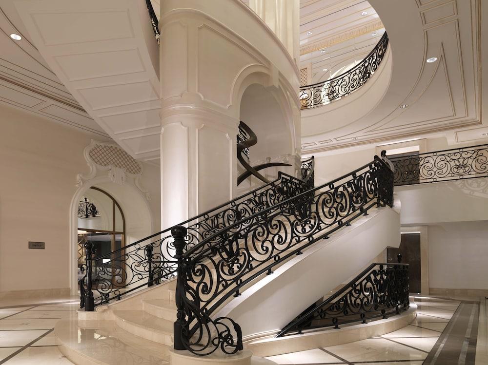 Four Seasons Hotel Baku - Lobby