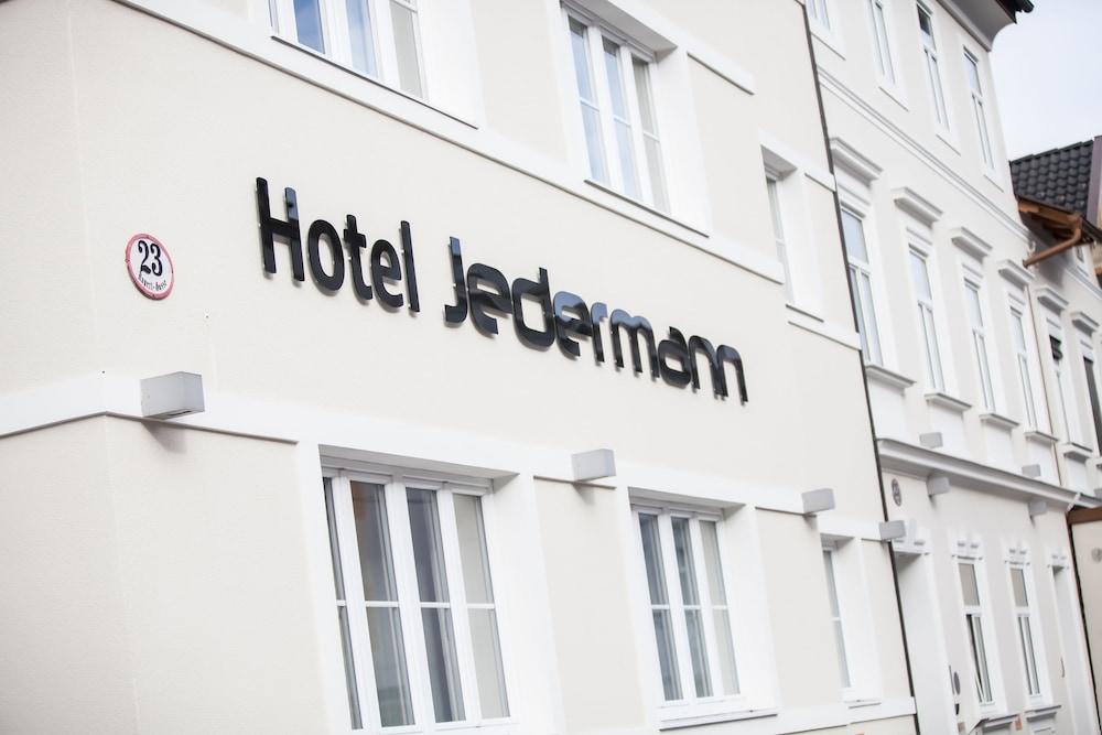 Hotel Jedermann - Exterior detail