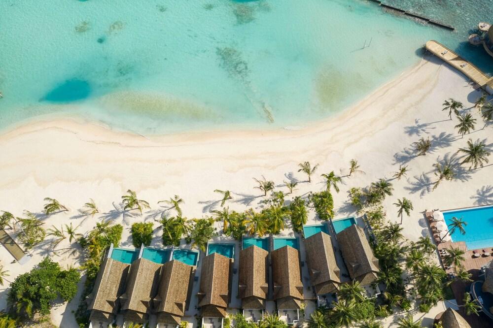 OUTRIGGER Maldives Maafushivaru Resort - Aerial View
