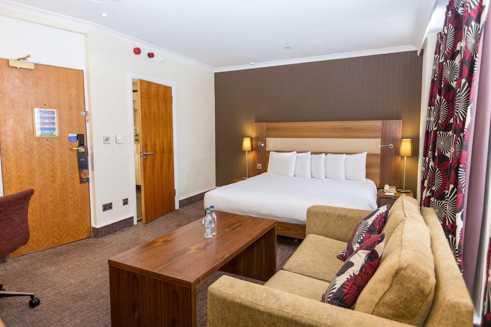 Hilton London Olympia - Room