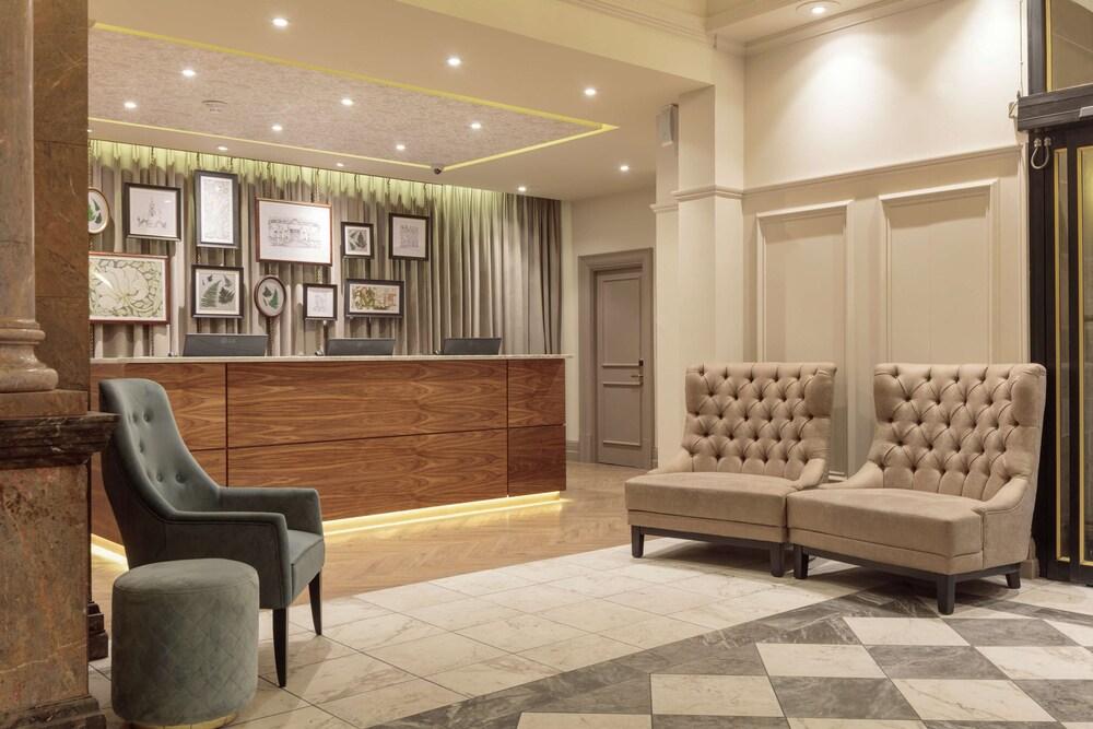DoubleTree by Hilton Harrogate Majestic Hotel & Spa - Reception