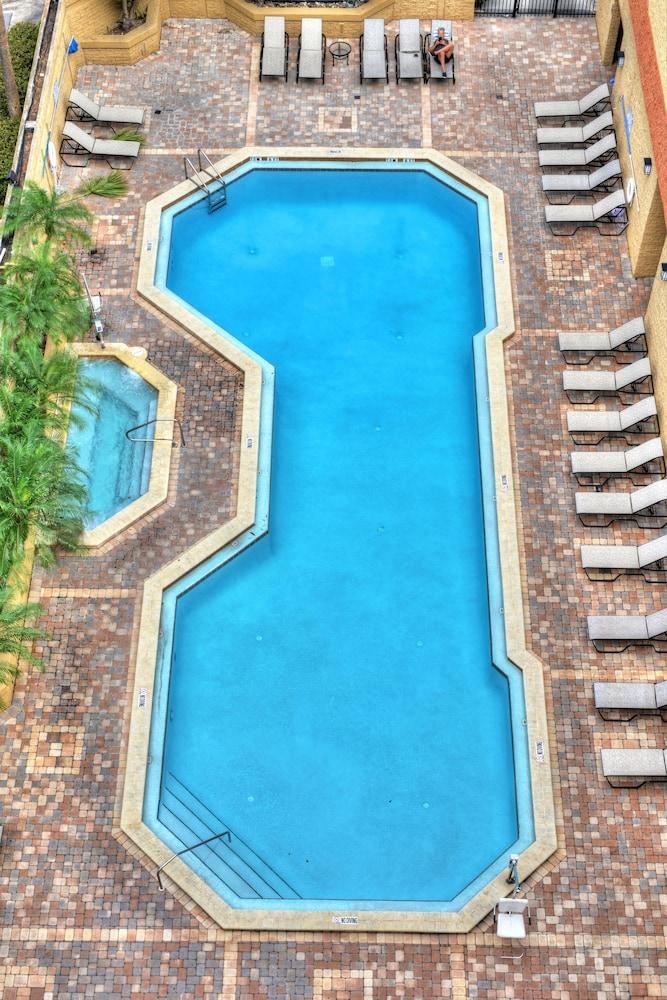 Hilton Orlando/Altamonte Springs - Outdoor Pool