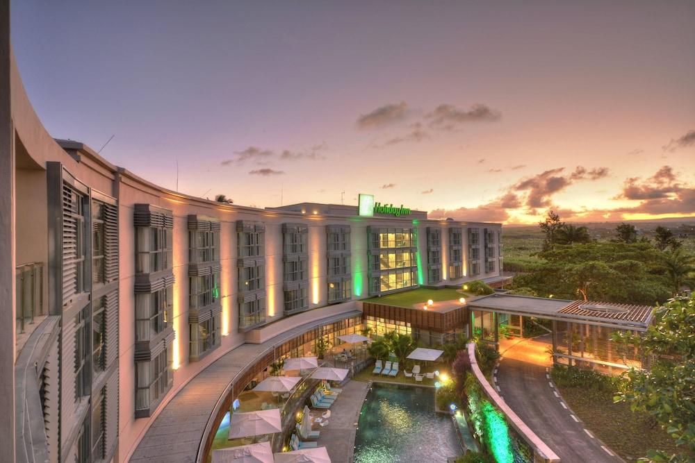 Holiday Inn Mauritius Mon Tresor, an IHG Hotel - Featured Image