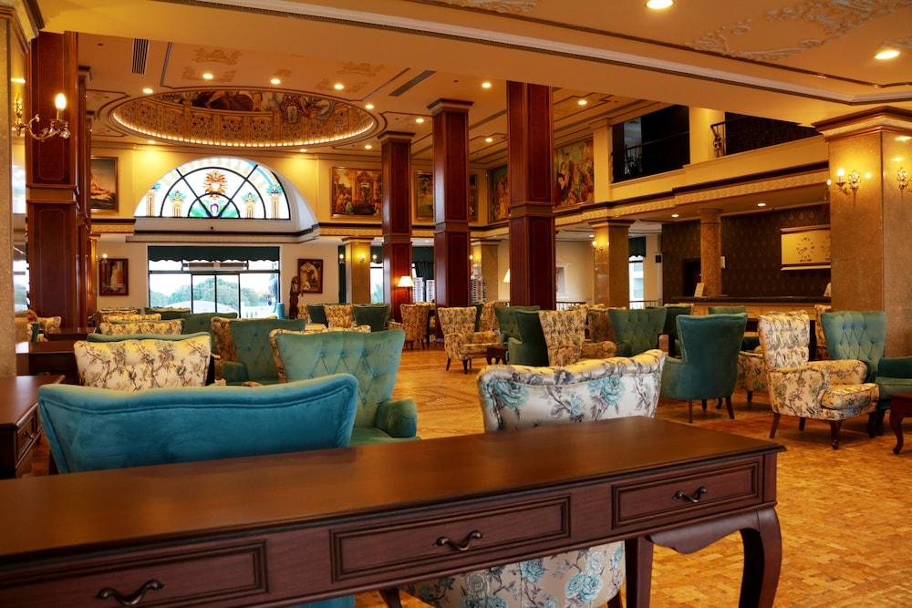 Venezia Palace Deluxe Resort Hotel - All Inclusive - Lobby Sitting Area