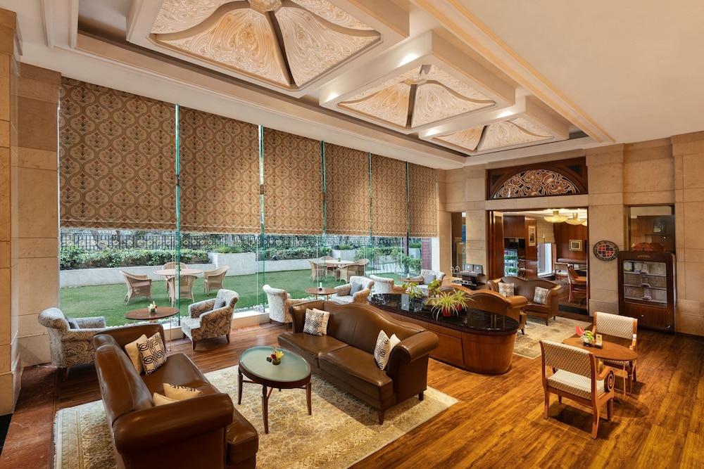 Sheraton New Delhi Hotel - Featured Image