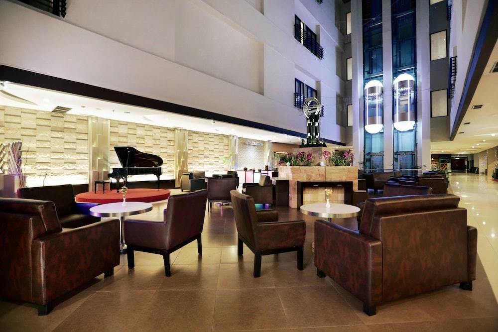 أستون بونتيانا هوتل آند كونفينشن سنتر - Lobby Lounge