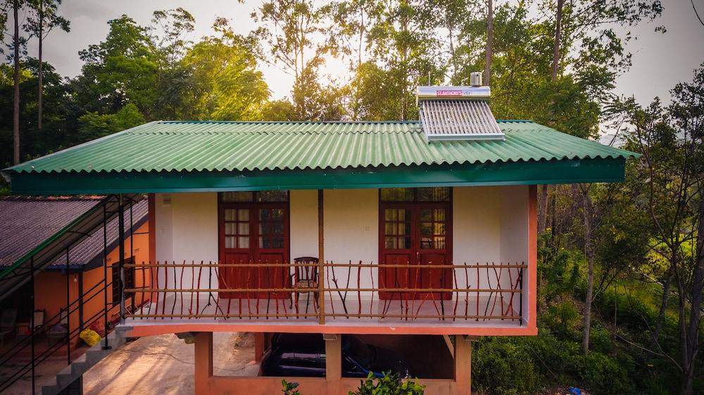 Ëlla Breeze Homestay - Featured Image