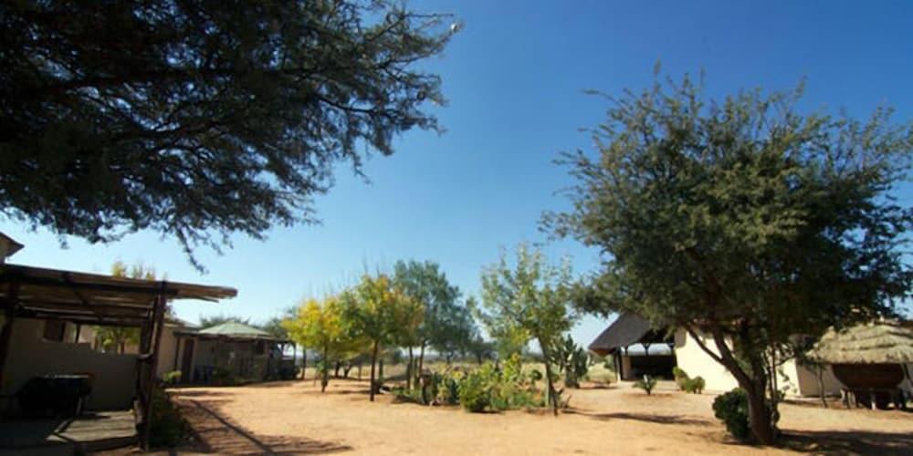 Etango Ranch Guestfarm - Exterior