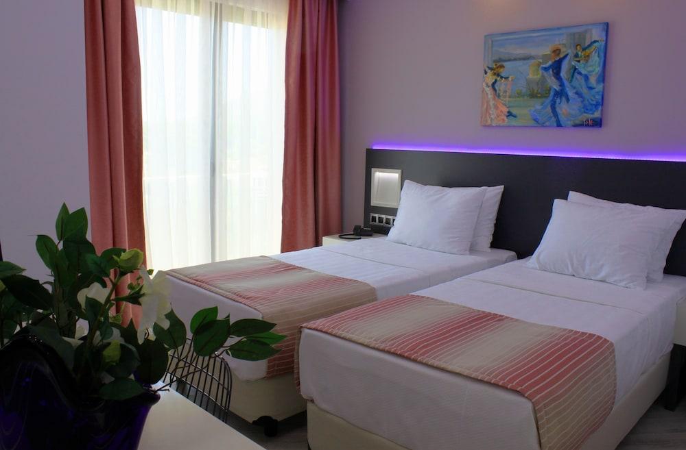 Datca Sapphire Hotel - Room