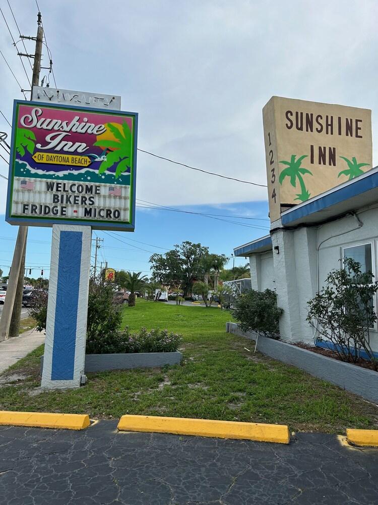 Sunshine Inn of Daytona Beach - Featured Image