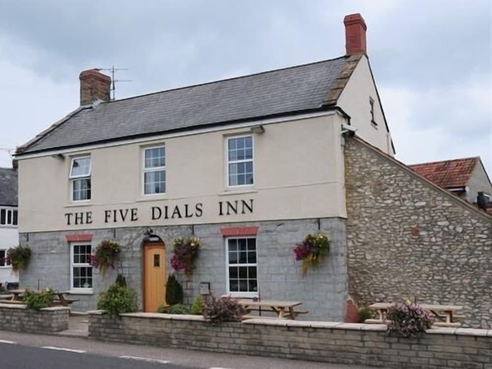 The Five Dials Inn - Featured Image