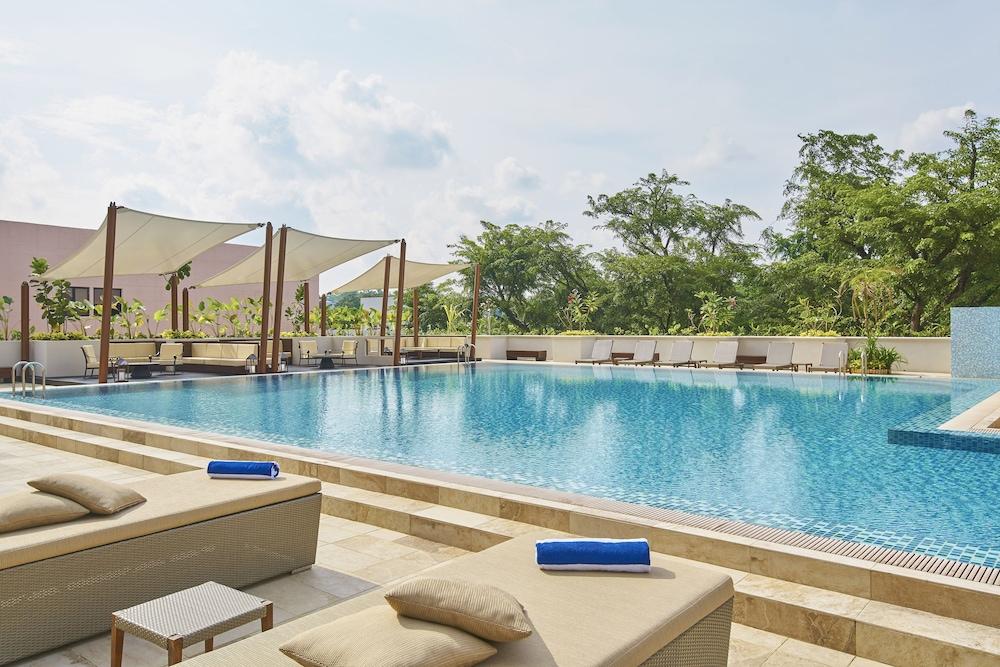 Orchard Rendezvous Hotel by Far East Hospitality - Pool
